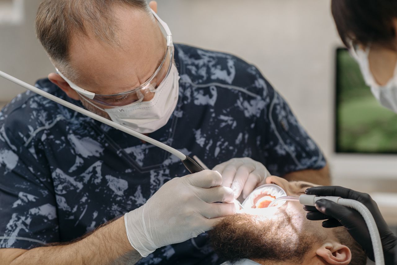 Common Summer Activities That Lead to Dental Emergencies